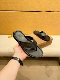 Picture of Louis Vuitton Slippers _SKULVsz38-44mnf05071320